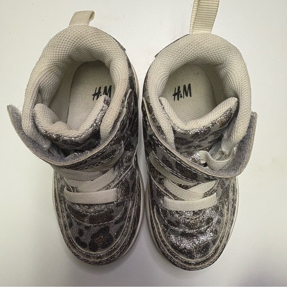2/10$ H&M Toddler Girls 4/5 High Top Sparkle Chetah Print Sneaker Shoe Lace Up - Picture 6 of 7